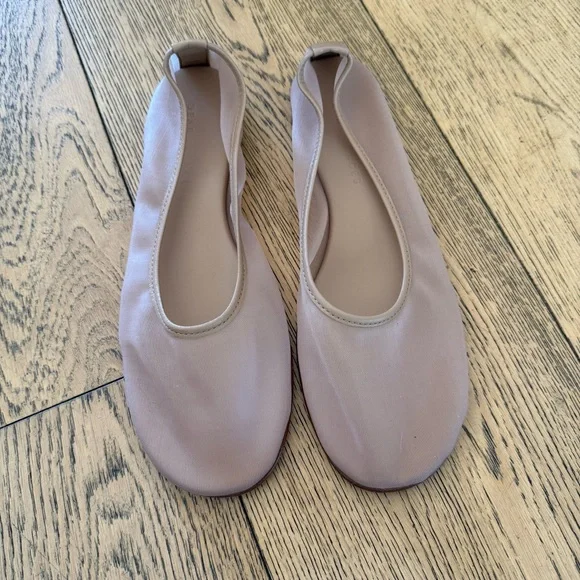 Dear Frances Balla Mesh Nude flats - Picture 4 of 6